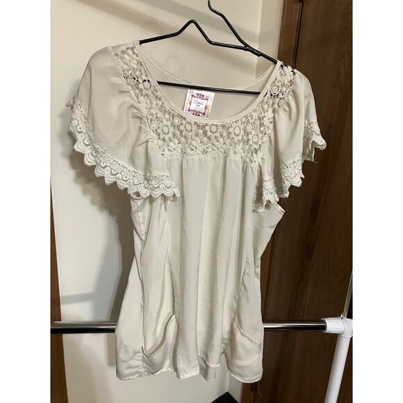 Estilo NYC Top Women's M White Inset Lace 100% Polyester Made in India Pockets - Picture 3 of 8